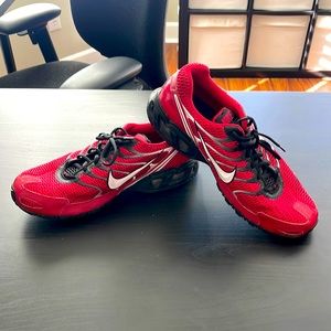 Nike shoes men's size 13